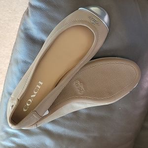 Coach Beige Flats sz 5